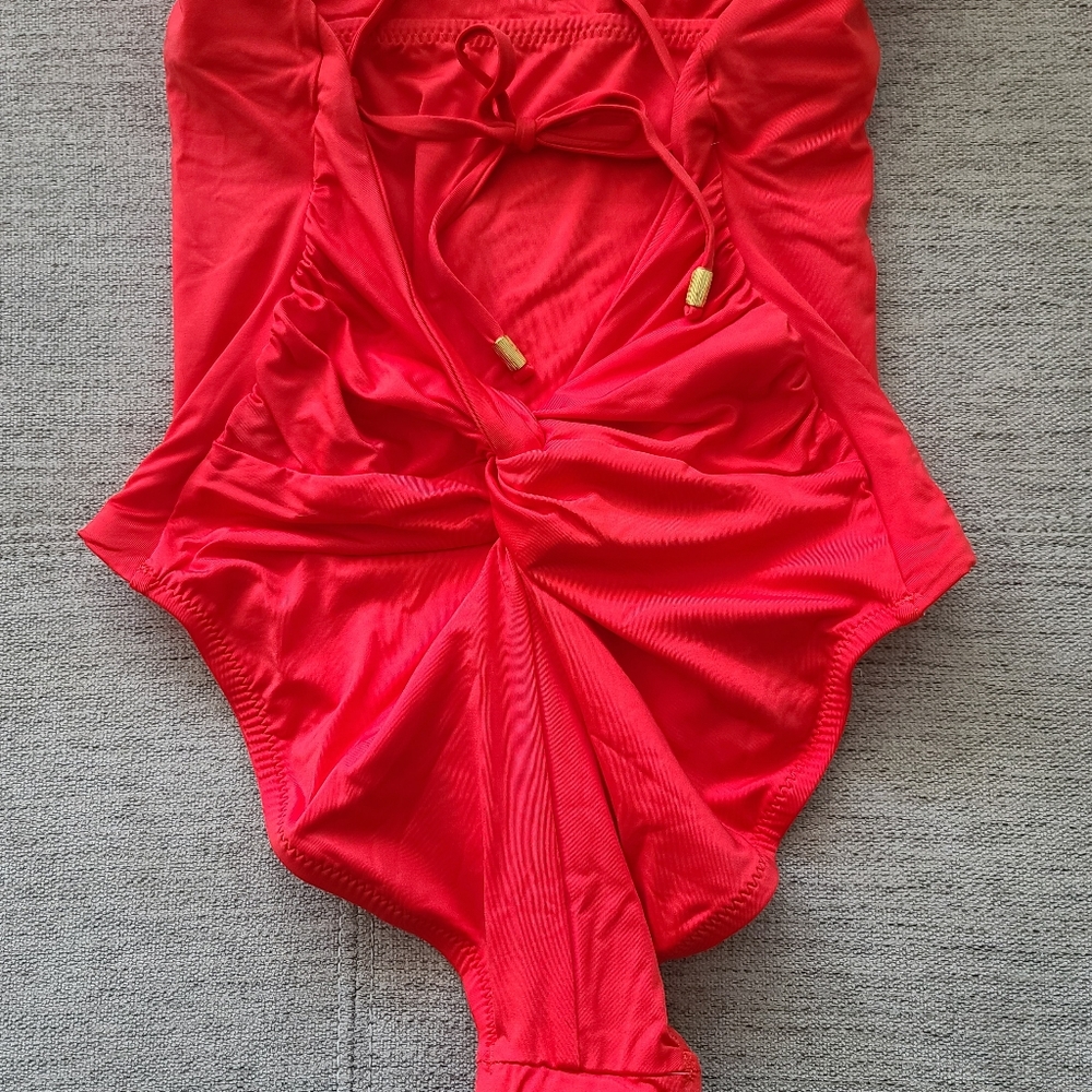 Trina Turk Monaco Twistback One Piece Swimsuit in Flame Sz 6 - Picture 11 of 11